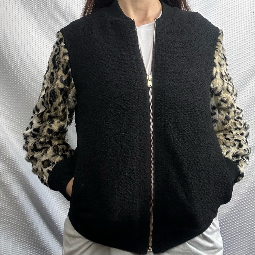 NWOT Club Monaco Ralph Lauren Europe cheetah sleeves Jacket XS